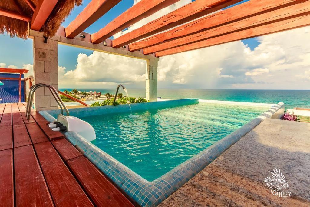 Deep Blue Condos - 201 إيسلا موخيريس المظهر الخارجي الصورة