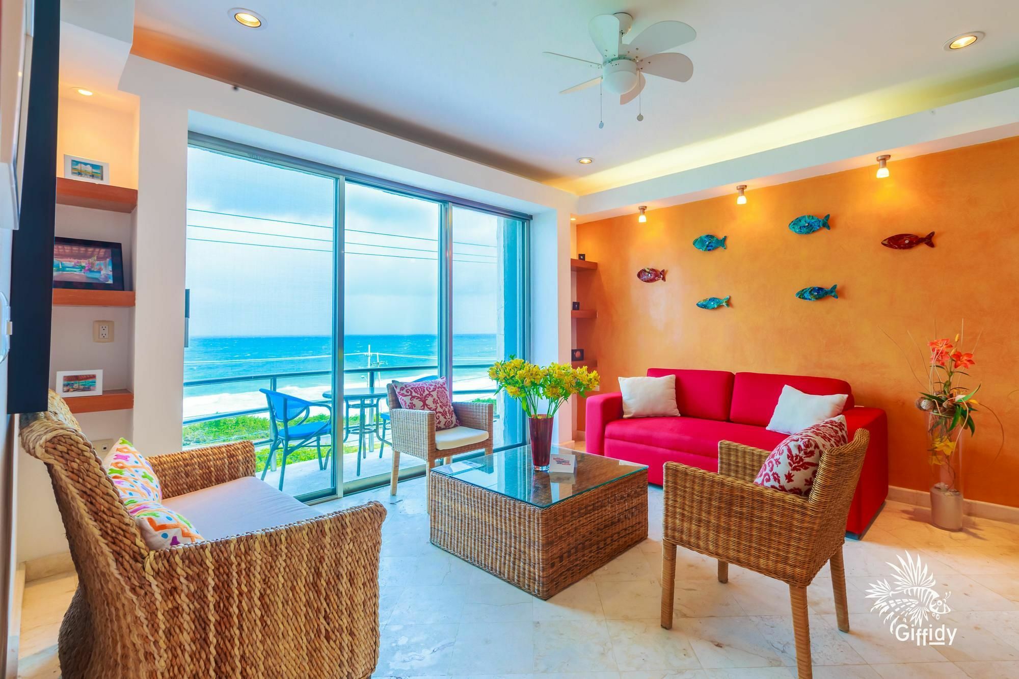 Deep Blue Condos - 201 إيسلا موخيريس المظهر الخارجي الصورة